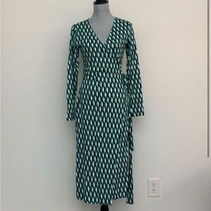 DFV long sleeve Midi wrap dress